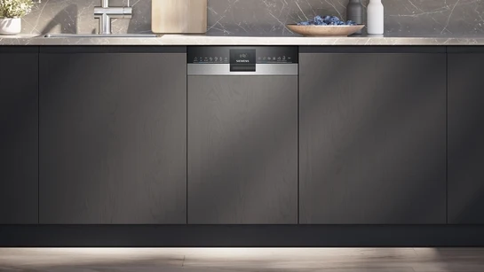 iQ500 Teilintegrierter Geschirrspüler 45 cm Gebürsteter Stahl SR55ZS10ME
