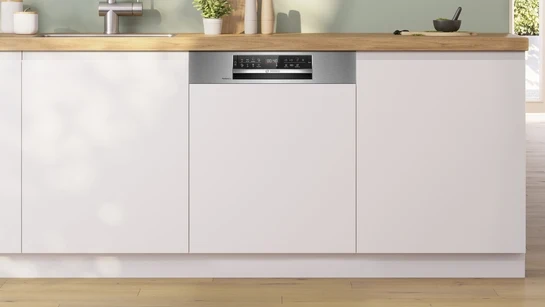 Serie 6 Teilintegrierter Geschirrspüler 60 cm Gebürsteter Stahl SMI6ZCS16E
