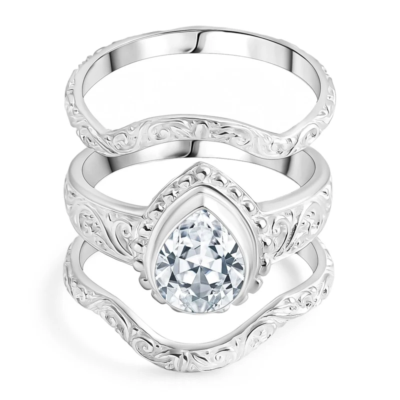 D'Joy Royal Bali Tropfenschliff Moissanit Ringe und Anhänger in 925 Silber