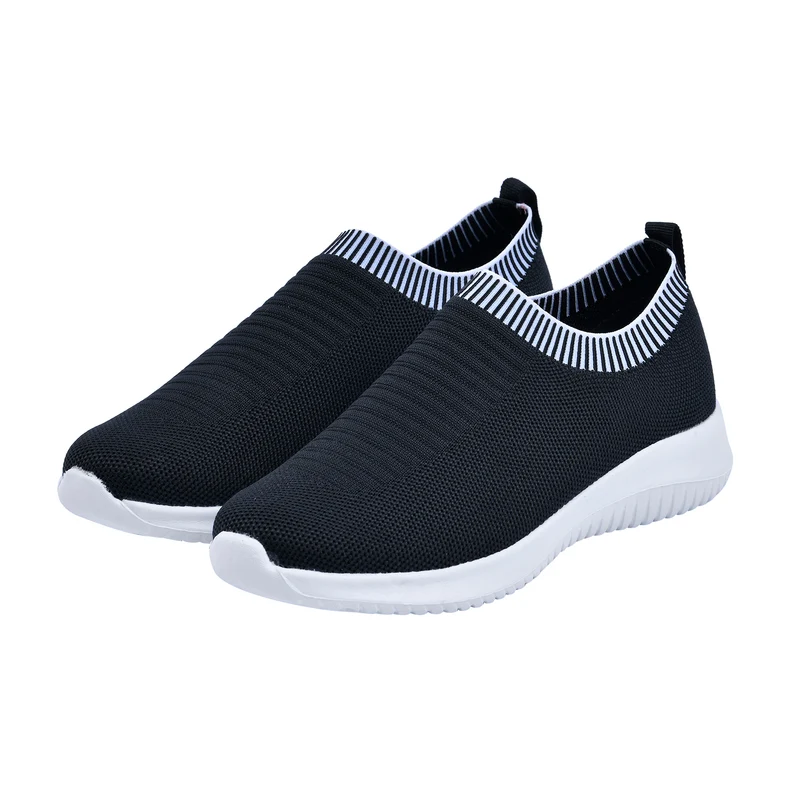 Sportliche Slip-On-Sneaker, Größe 37, Schwarz