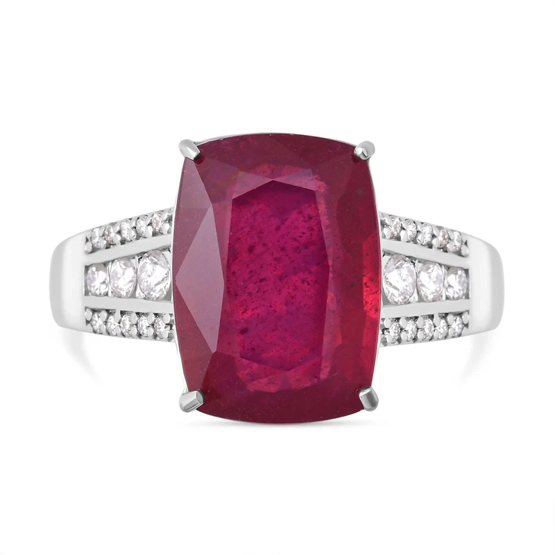 AAA Afrikanischer Rubin (Fissure gefüllt) und Moissanit-Ring, 925 Silber platiniert ca. 9.10 ct